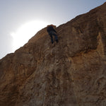 Rappelling in Nahal Tor Tathon: family fun in the heart of the desert