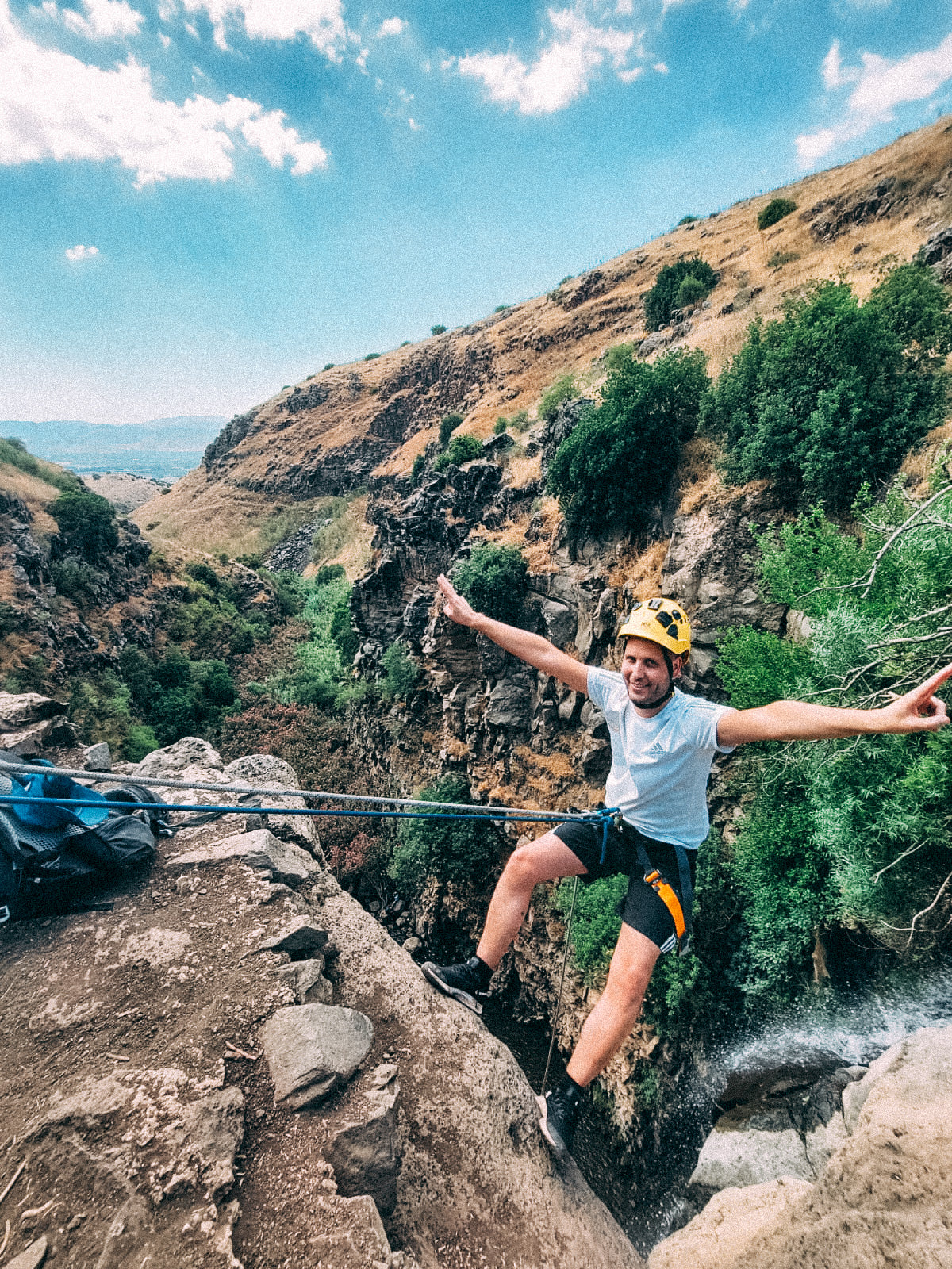 Rappelling trip in the Jilbon river – חבל ארץ